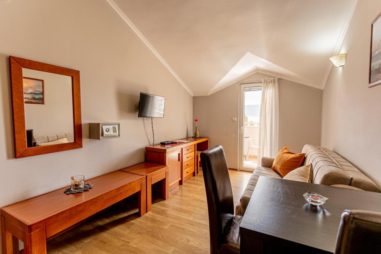 טיווט Guest House Perper מראה חיצוני תמונה